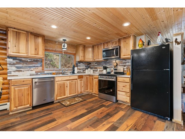 Property Photo 13 