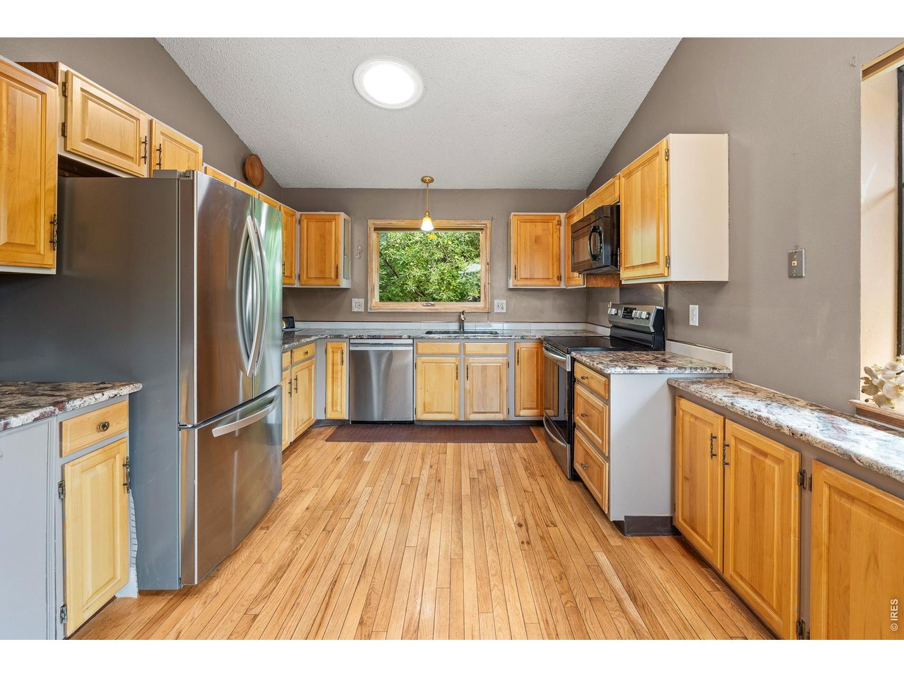 Property Photo 27 