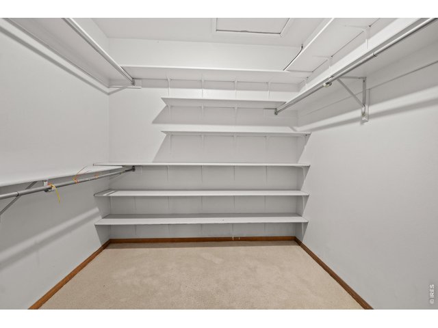 Property Photo 34 spacious walk in closet