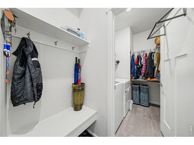 Property Photo 19 Drop off zone and separate Laundry room