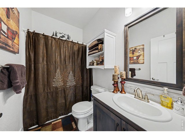 Property Photo 18 Main Full bath