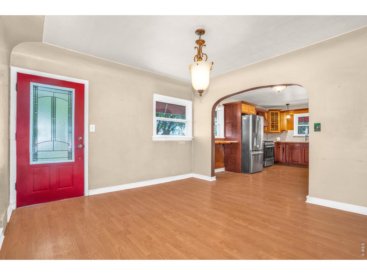 Property Photo 6 Front door / dining room