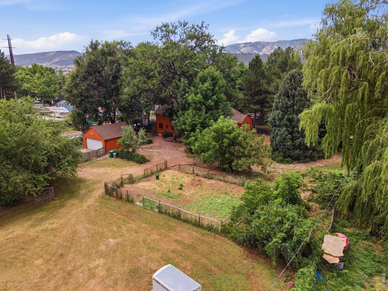 Property Photo 1 Pasture, Garden, Garage, House