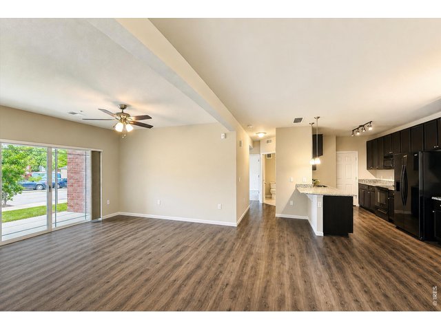 Property Photo 10 Living & Kitchen