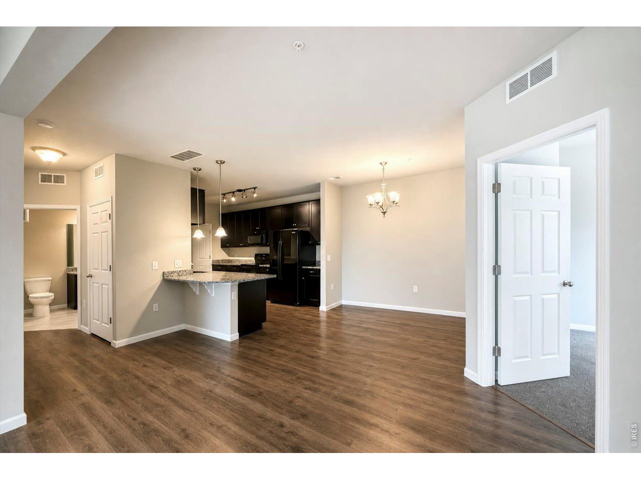 Property Photo 17 Dining Area