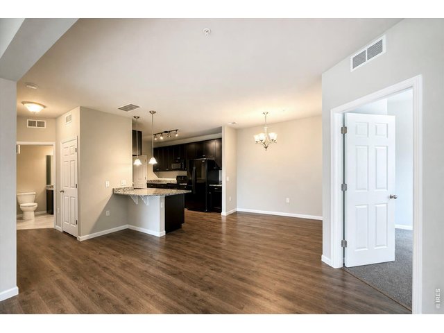Property Photo 17 Dining Area