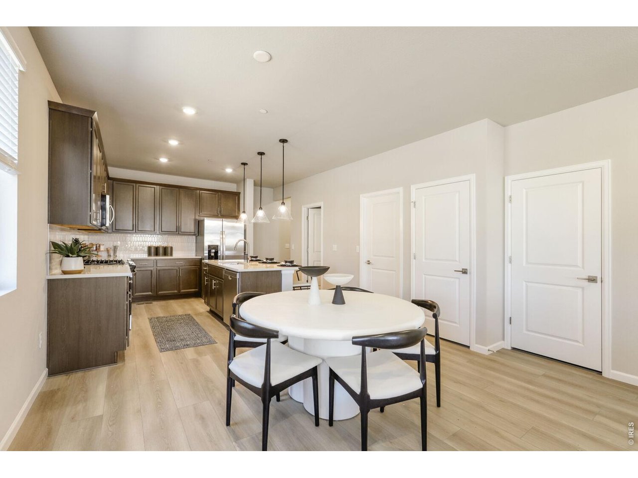 Property Photo 9 Functional open floor plan