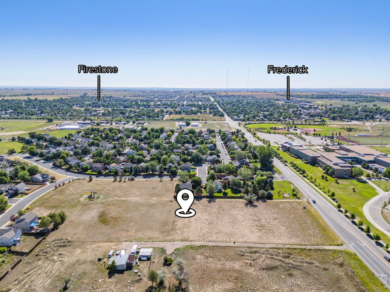 Property Photo 5 Minutes to Frederick & Firestone Amenities
