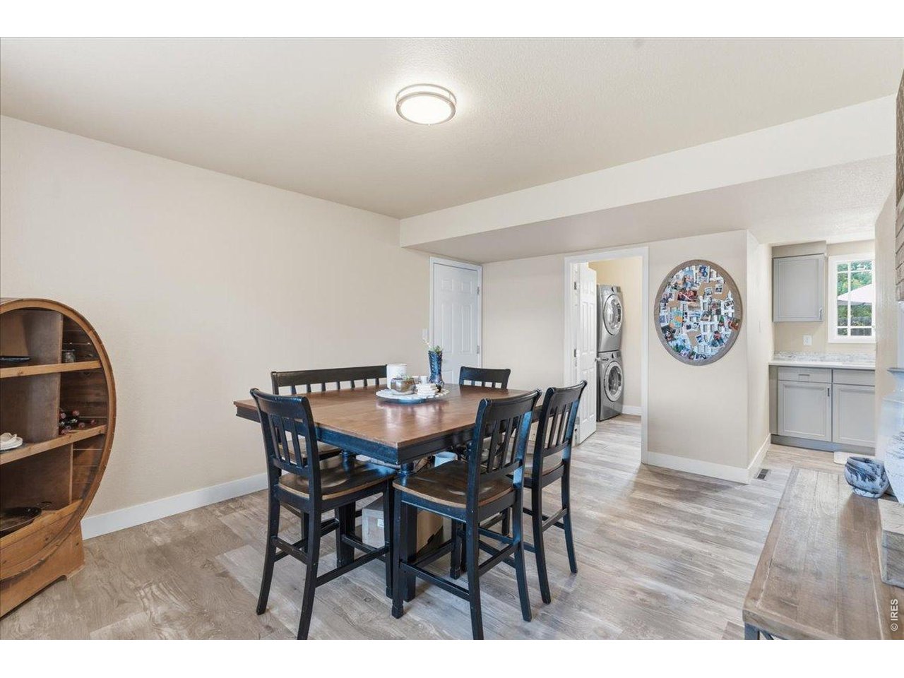 Property Photo 17 Dining area