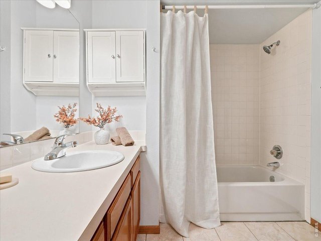 Property Photo 19 main floor bathroom with tile floors