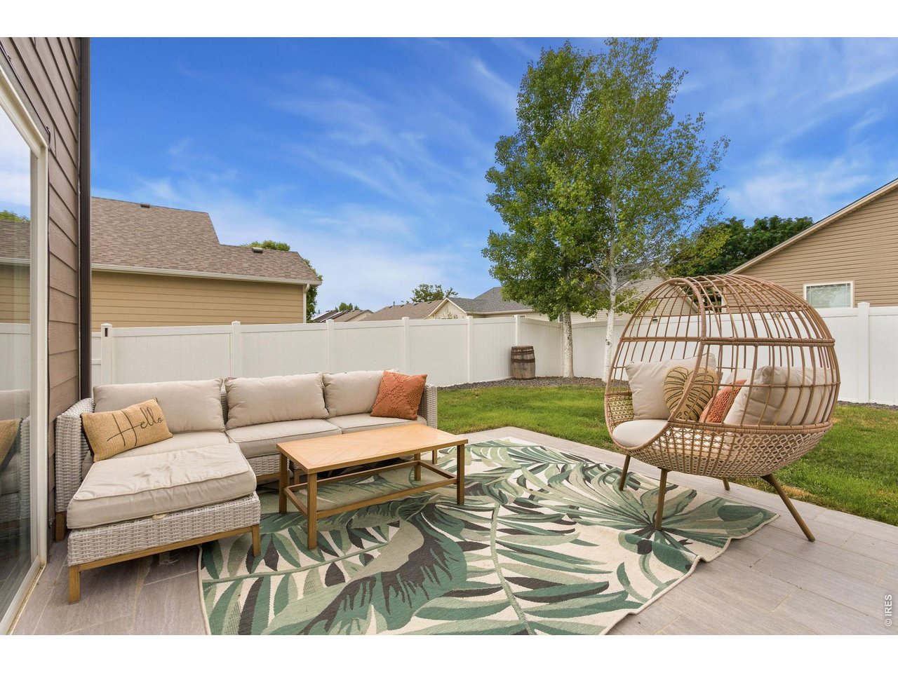 Property Photo 20 Enjoy the wonderful extension of your living space.