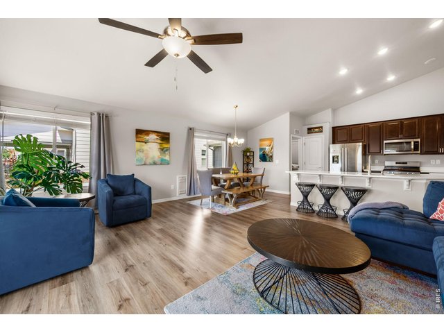 Property Photo 14 Open concept with lots of room