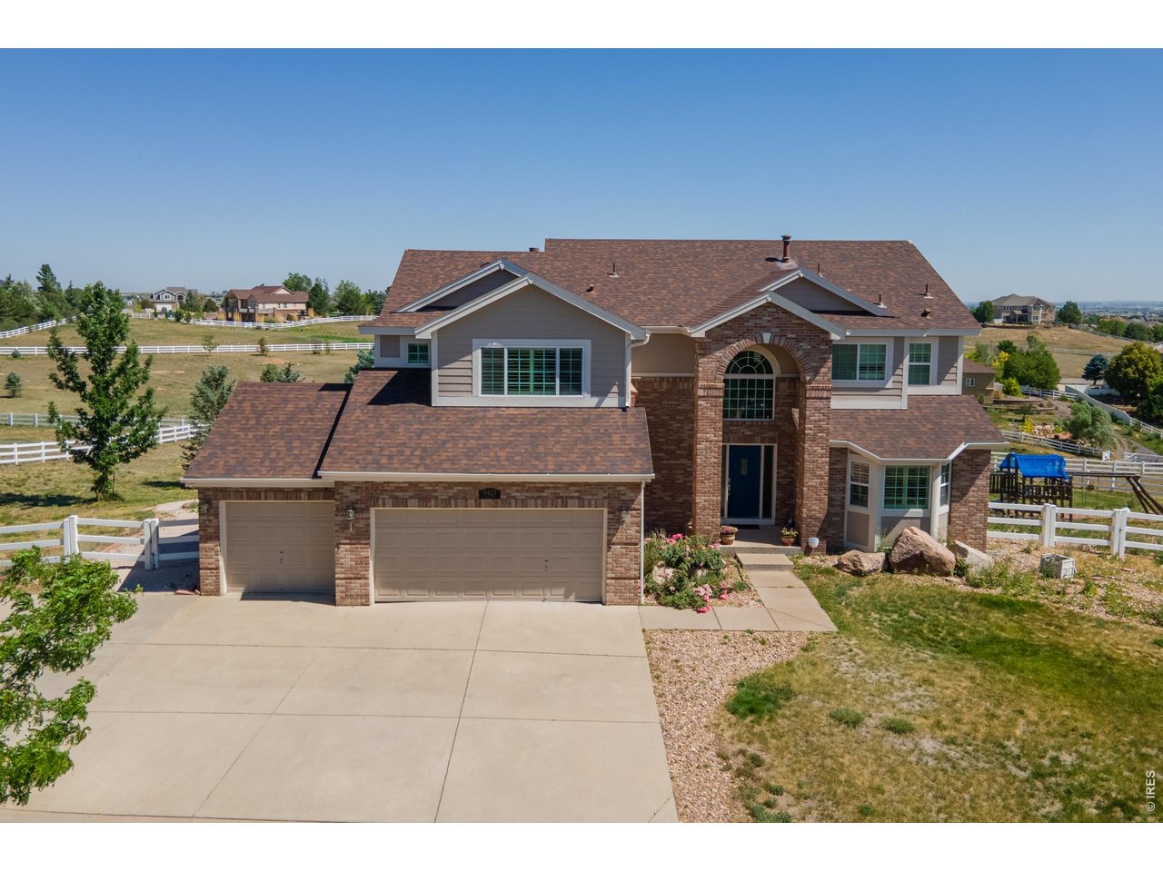 Property Photo 1 