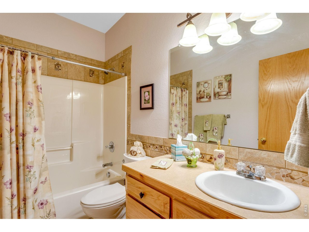 Property Photo 31 