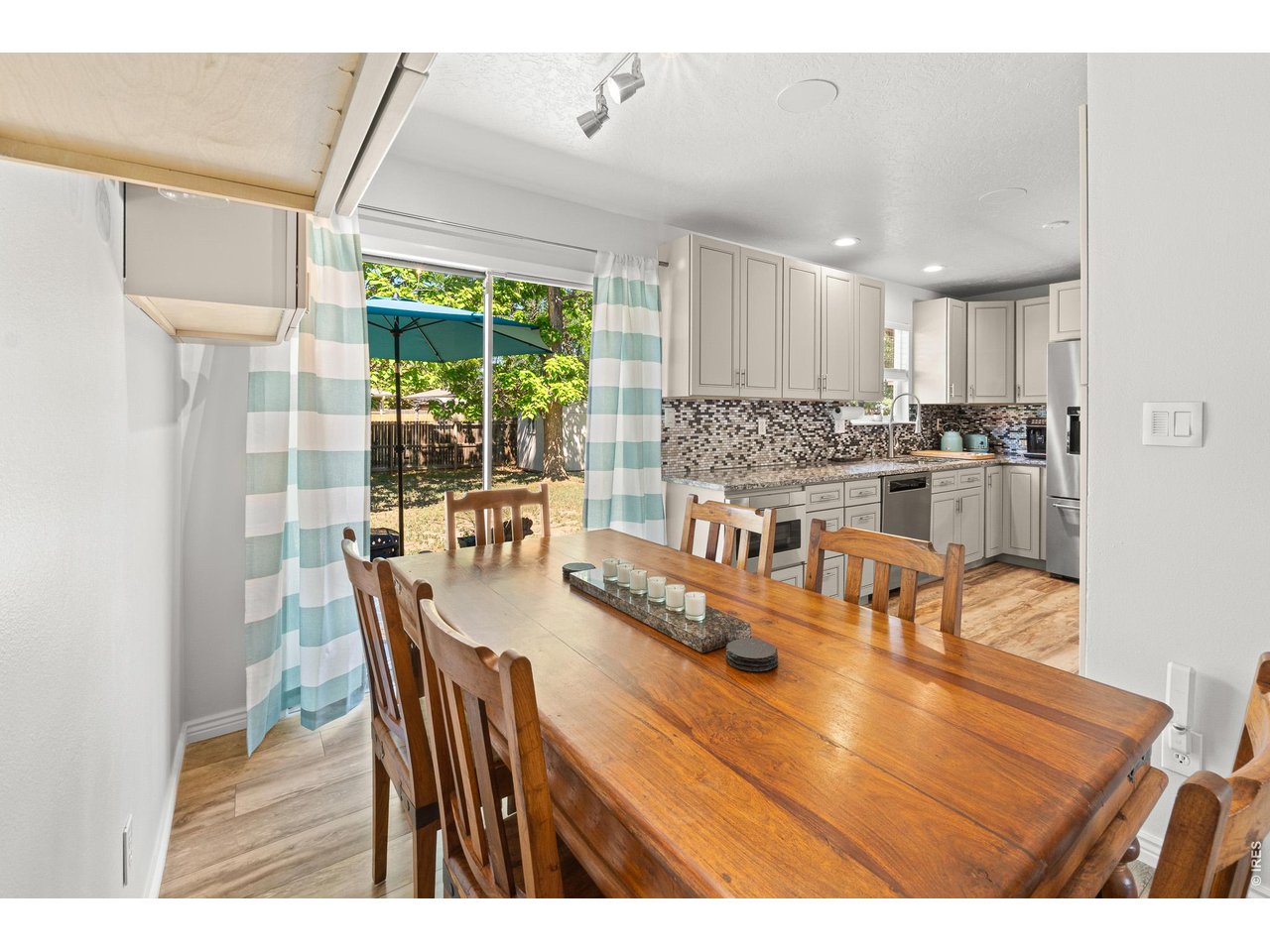 Property Photo 7 Plenty of room to chat as you cook in the modern, renovated kitchen.