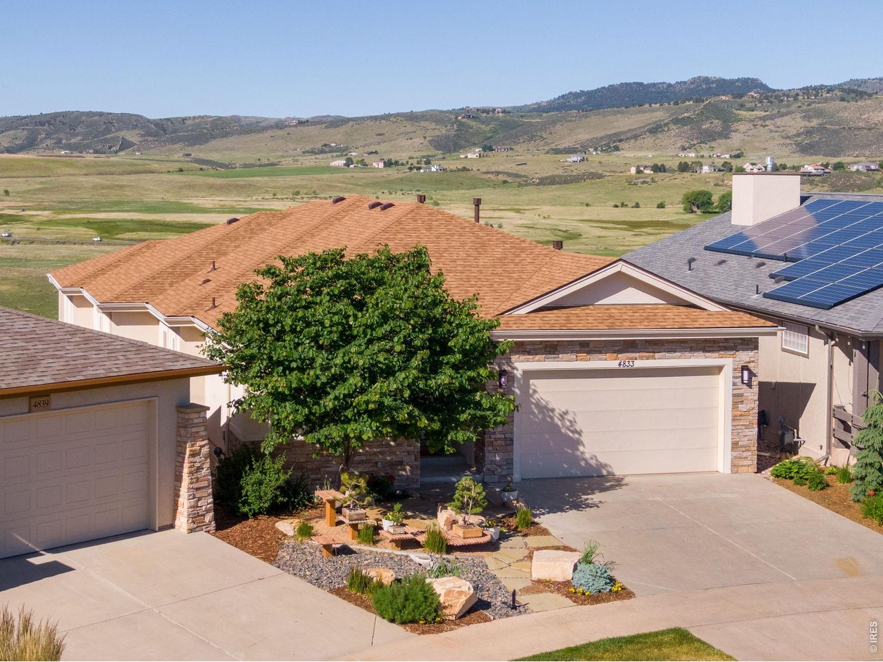 Property Photo 5 One of a kind, Custom Walk-out Ranch patio home, backing to approximately 240 acres of Open Space! Curated Modern Design & Feel, Exquisitely finished + adorned! 3,783 total SQFT. 4 Bdrms, 4 Baths + Office/Gym/Flexpace! New Class IV Roof installed 4-2026!