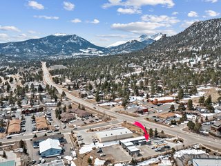 534 S Saint Vrain Ave Estes Park, CO 80517