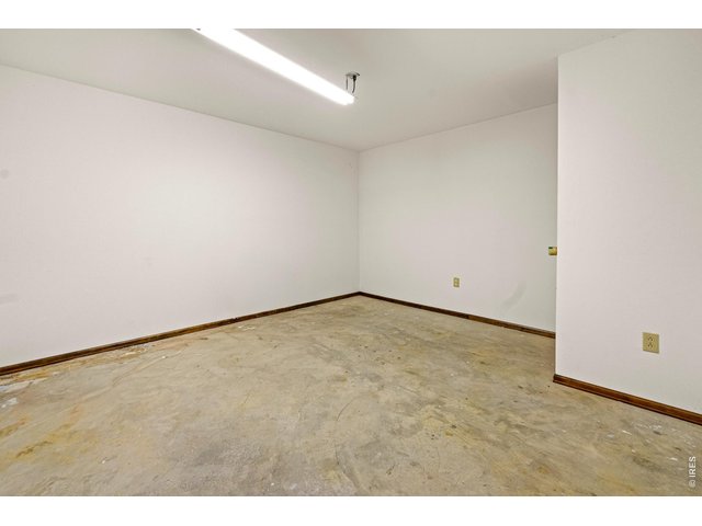 Property Photo 34 Possible office or hobby room