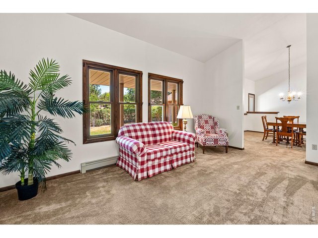 Property Photo 16 A formal living area/reading room/office space.....