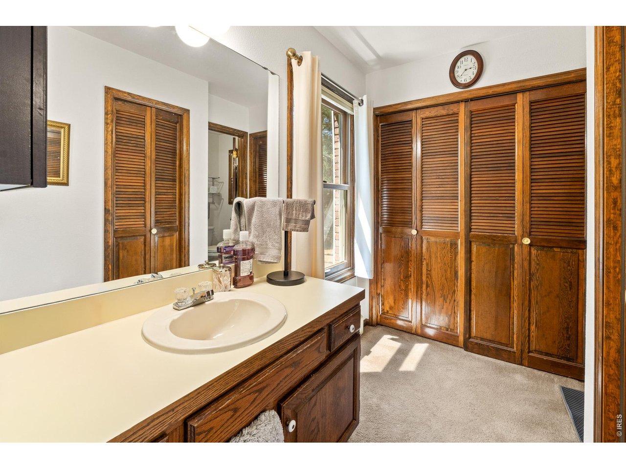 Property Photo 22 Primary ensuite