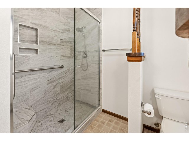 Property Photo 28 with lovely walk in shower