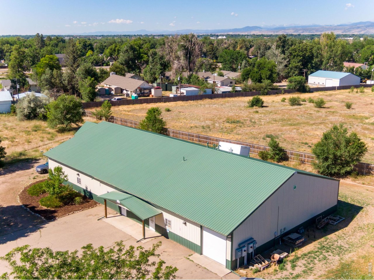 Property Photo 1 