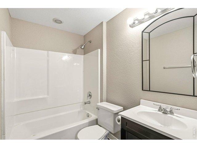 Property Photo 38 Basement full bathroom.