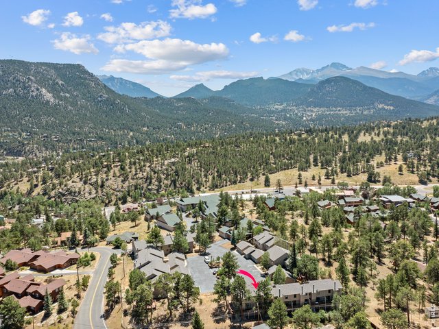 Property Photo 3 Whether you're looking for a full-time residence, weekend getaway, or investment property, this move-in-ready condo puts you just steps from Estes Park's restaurants, shopping, riverwalk, festivals, and endless outdoor recreation