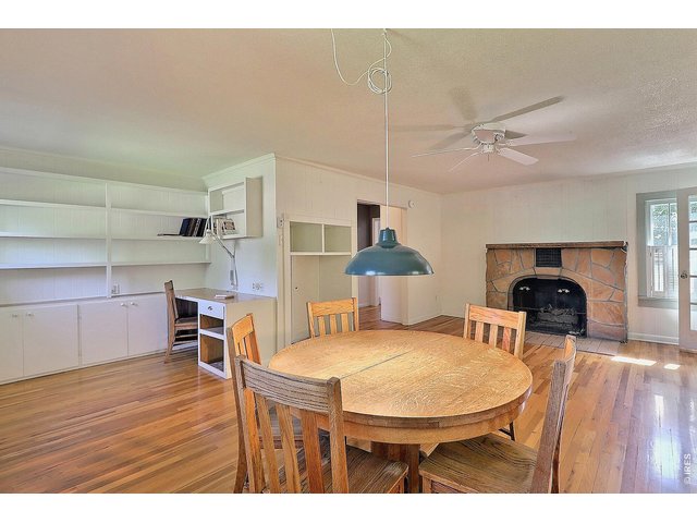 Property Photo 14 Large Main Floor Family Room