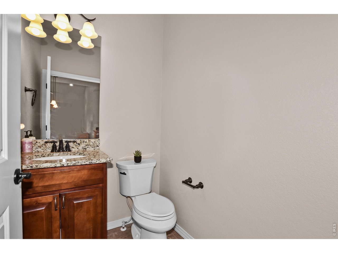 Property Photo 17 