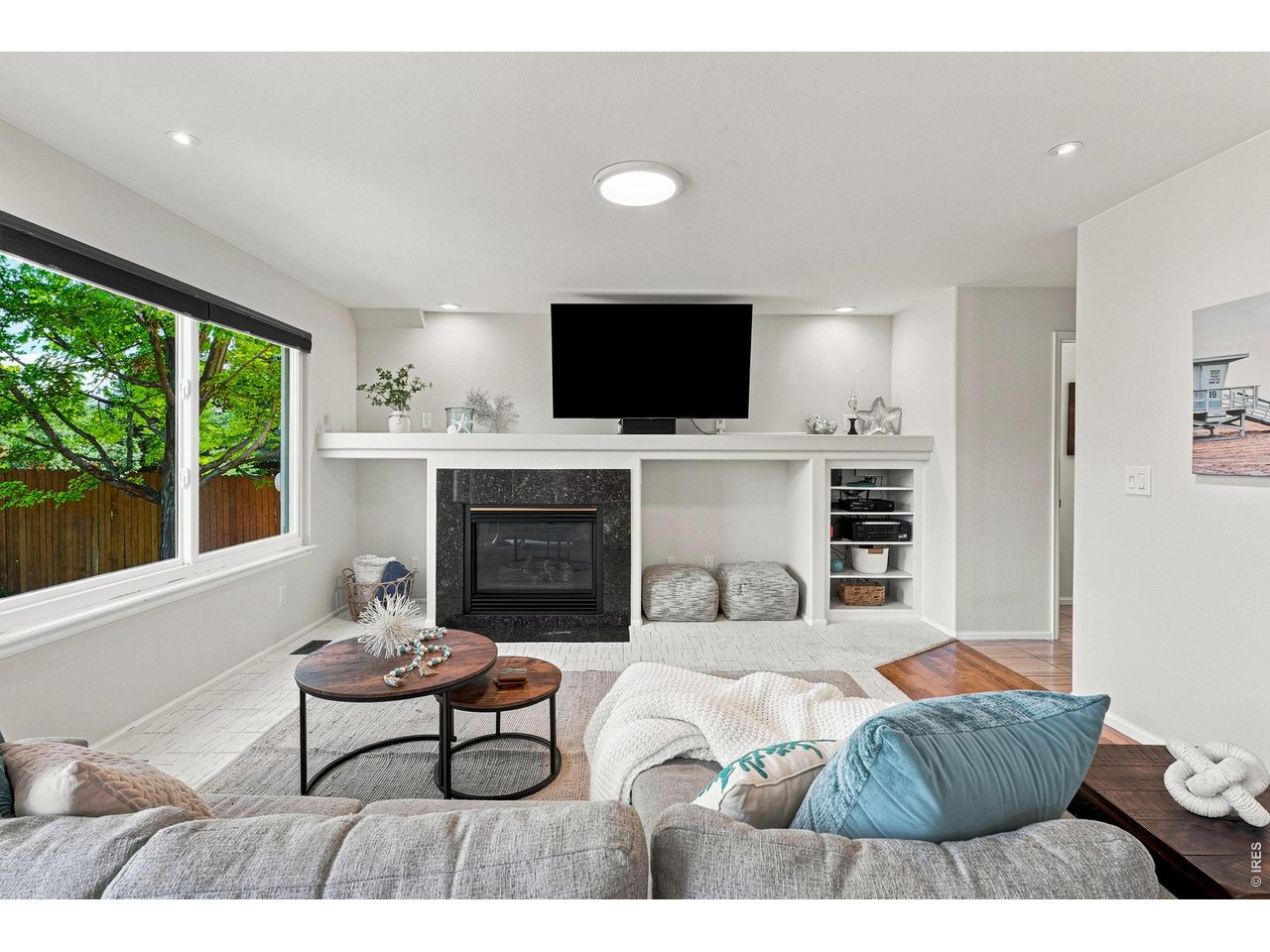 Open LayOut Family Room