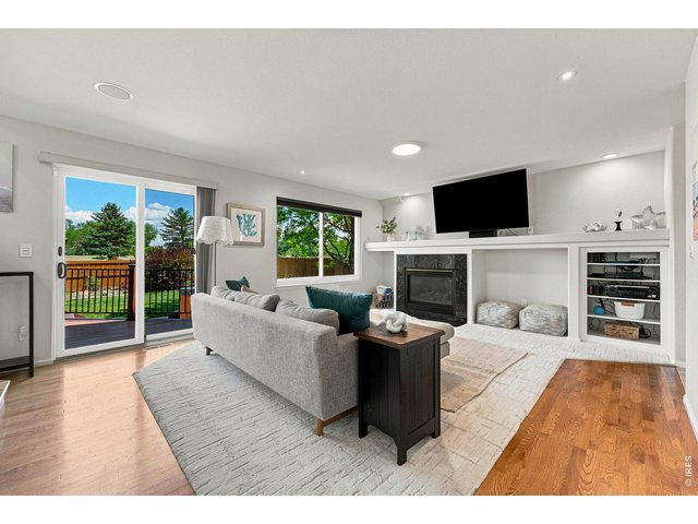 Property Photo 11 Family Room