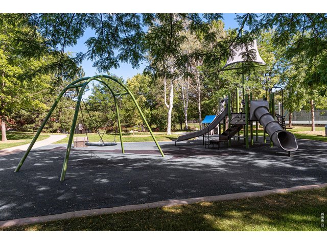 Property Photo 38 Playground