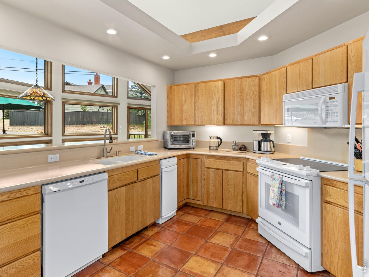 Property Photo 18 Spacious Kitchen with lots of cabinet space