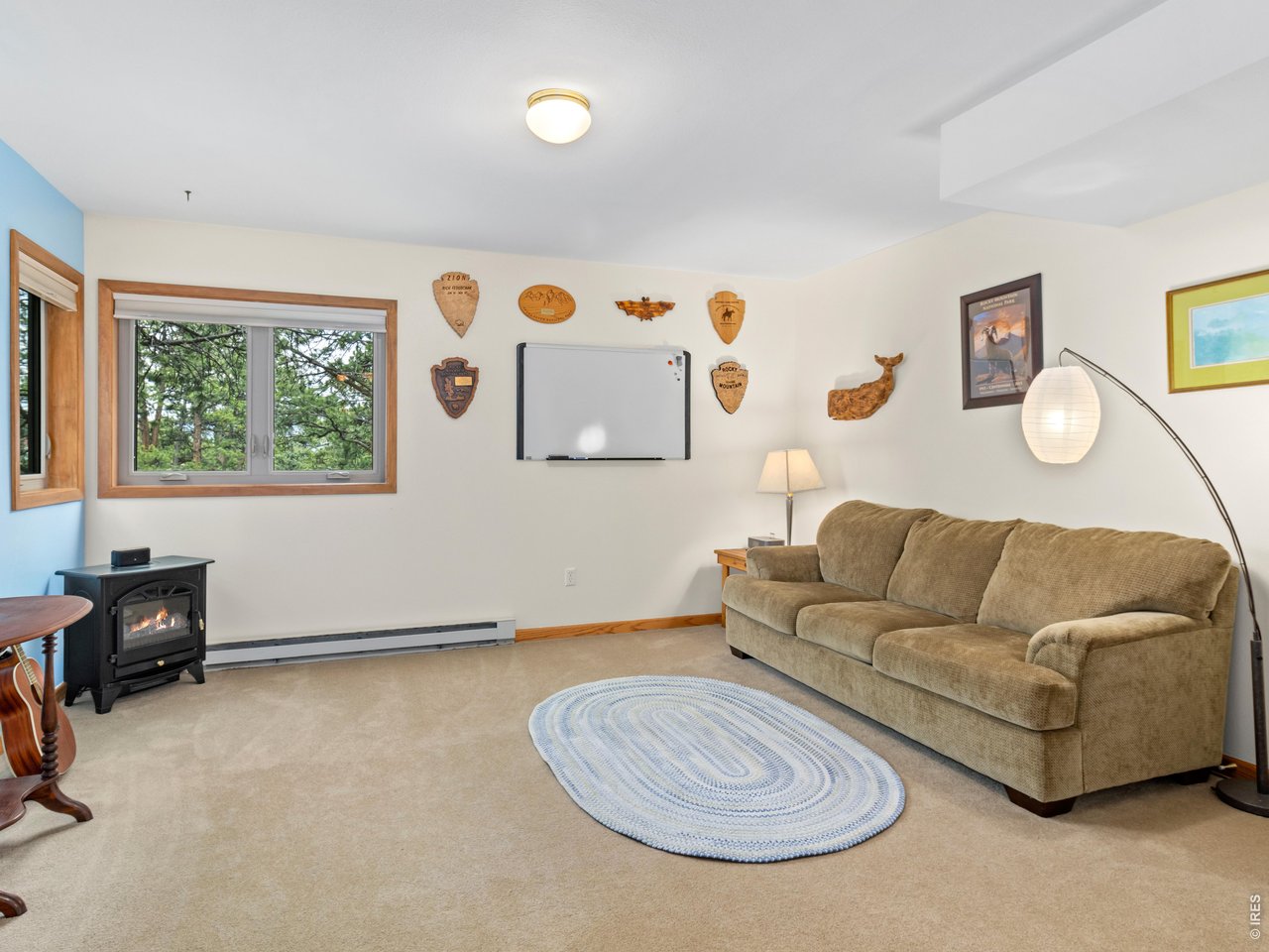 Property Photo 37 Big Family Room!