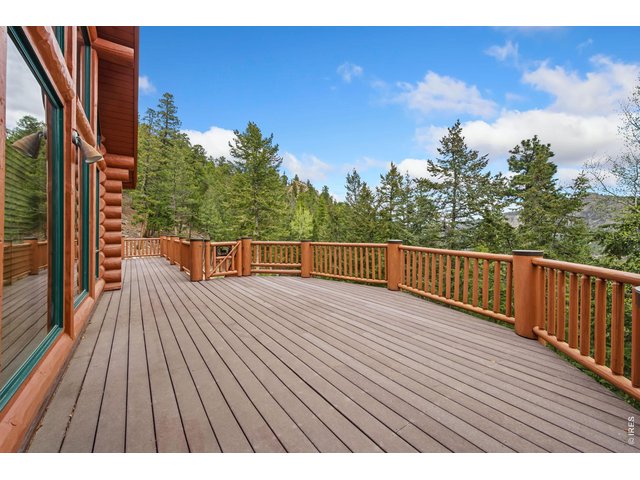 Property Photo 35 Huge Deck!