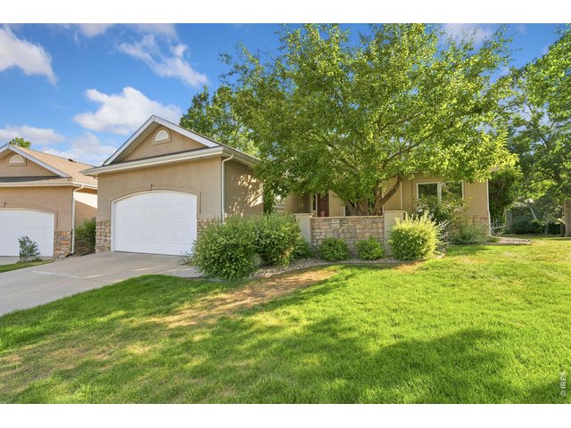 Property Photo 1 Maintenance Free Living at 2721 Moore Ln