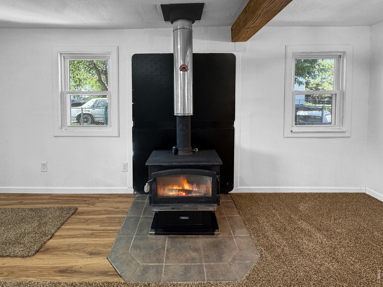 Property Photo 5 Wood burning stove