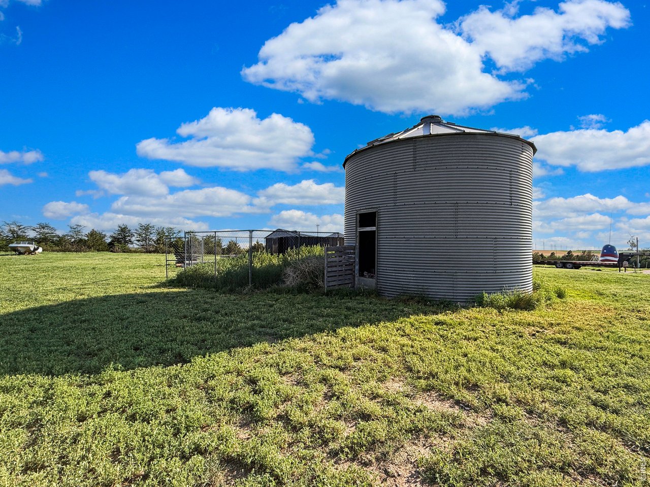 Property Photo 37 