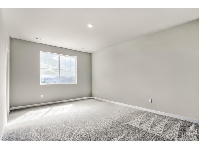 Property Photo 20 Loft