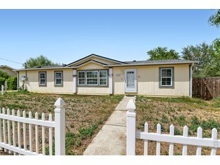 415 E Woodward Ave Keenesburg, CO 80643