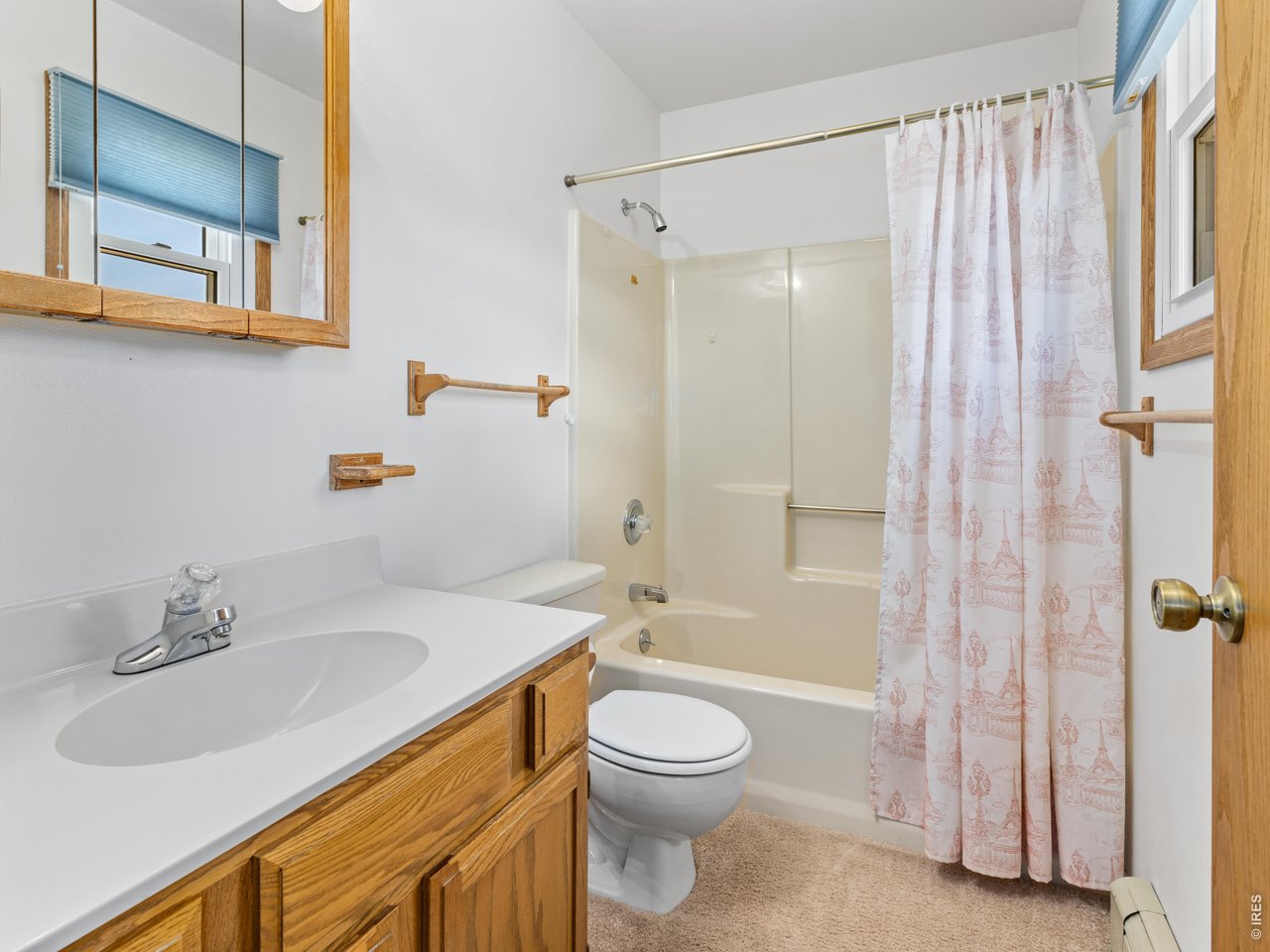 Property Photo 17 Bath 1 of 2