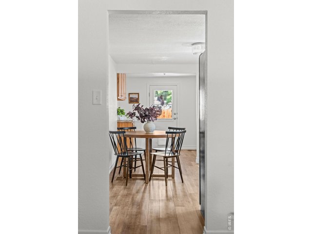 Property Photo 11 Luxury vinyl flooring