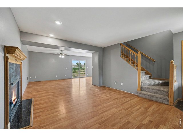 Property Photo 3 Living Room