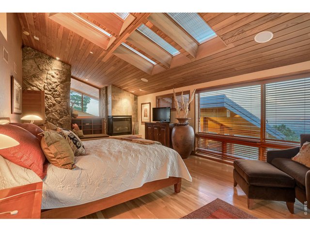 Property Photo 16 