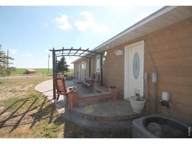 Property Photo 37 East patio