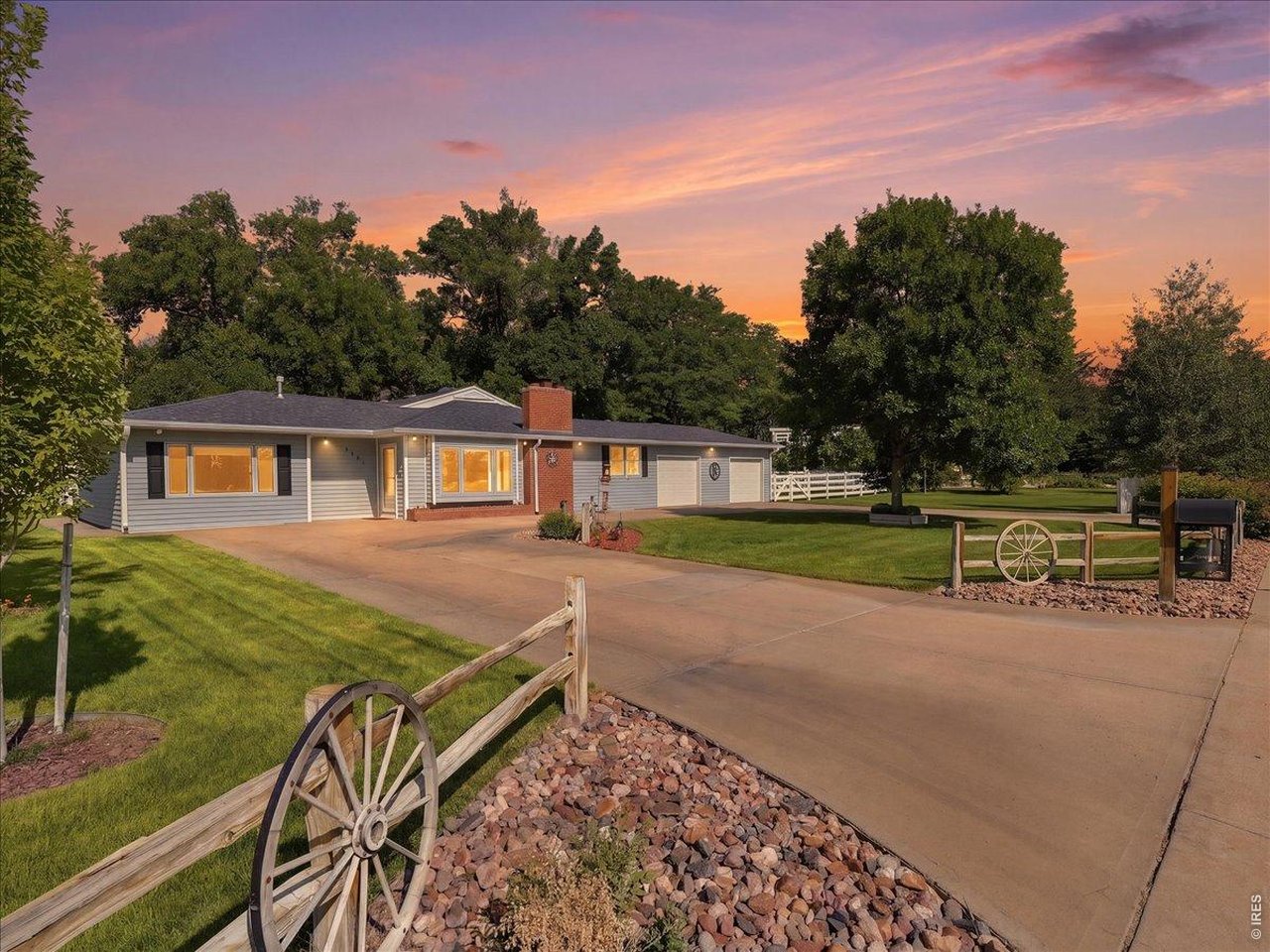 Property Photo 1 