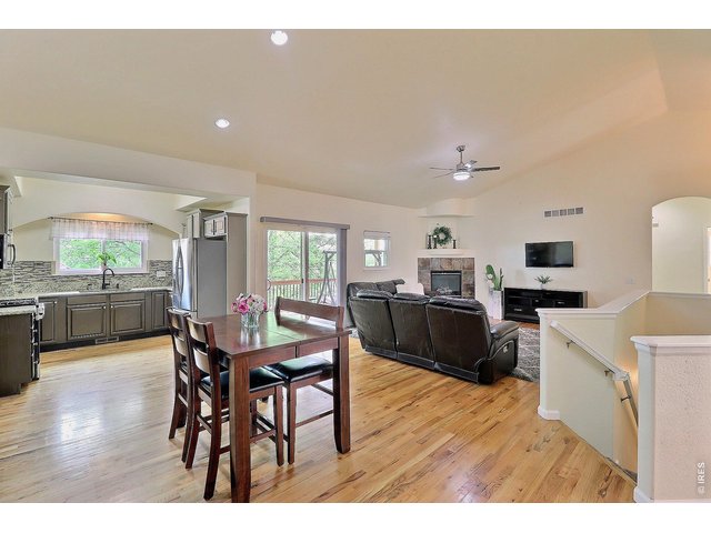Property Photo 11 Hardwood Flooring