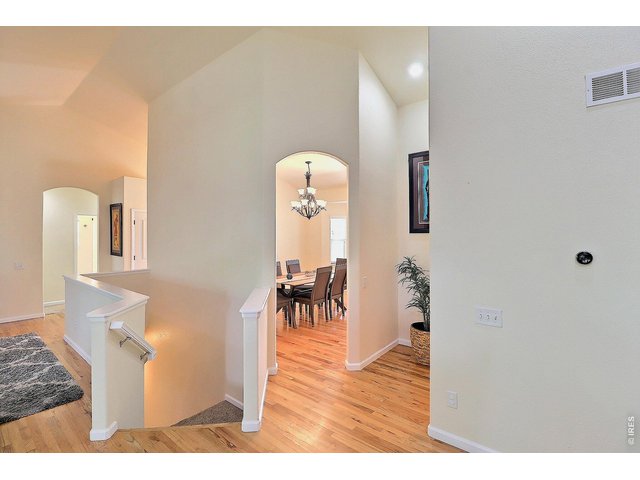 Property Photo 18 Vaulted Ceilings