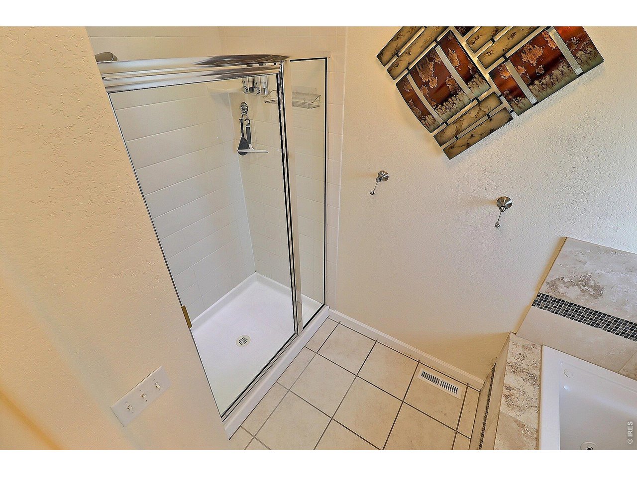 Property Photo 25 Large Shower